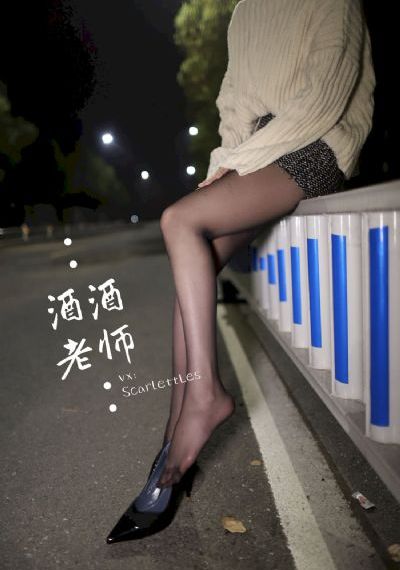 同桌掀开我的裙子让我喝小说_剧情片电影全集观看