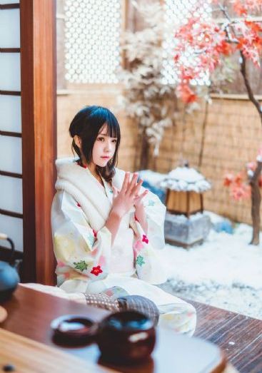 女教师一区二区_高清在线手机播放