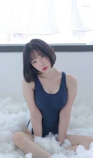 被轮番调教的清纯少女_4K高清视频观看